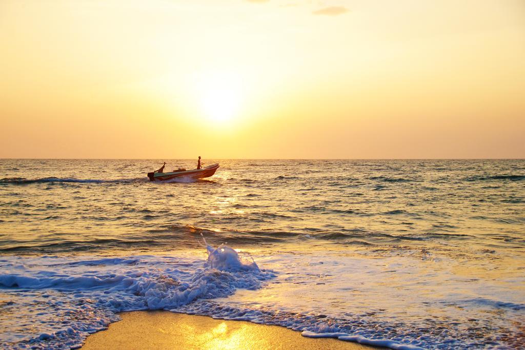 Alankuda Khomba Beach House מראה חיצוני תמונה
